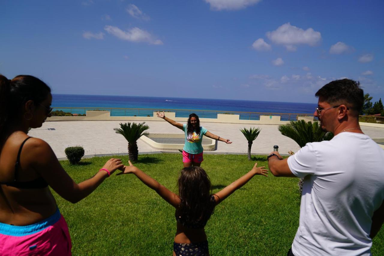 זמברונה Hotel Scoglio Del Leone מראה חיצוני תמונה