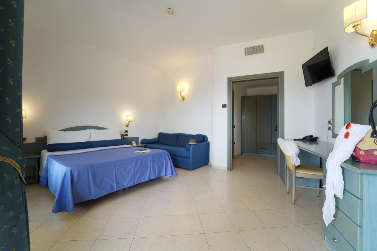 זמברונה Hotel Scoglio Del Leone מראה חיצוני תמונה