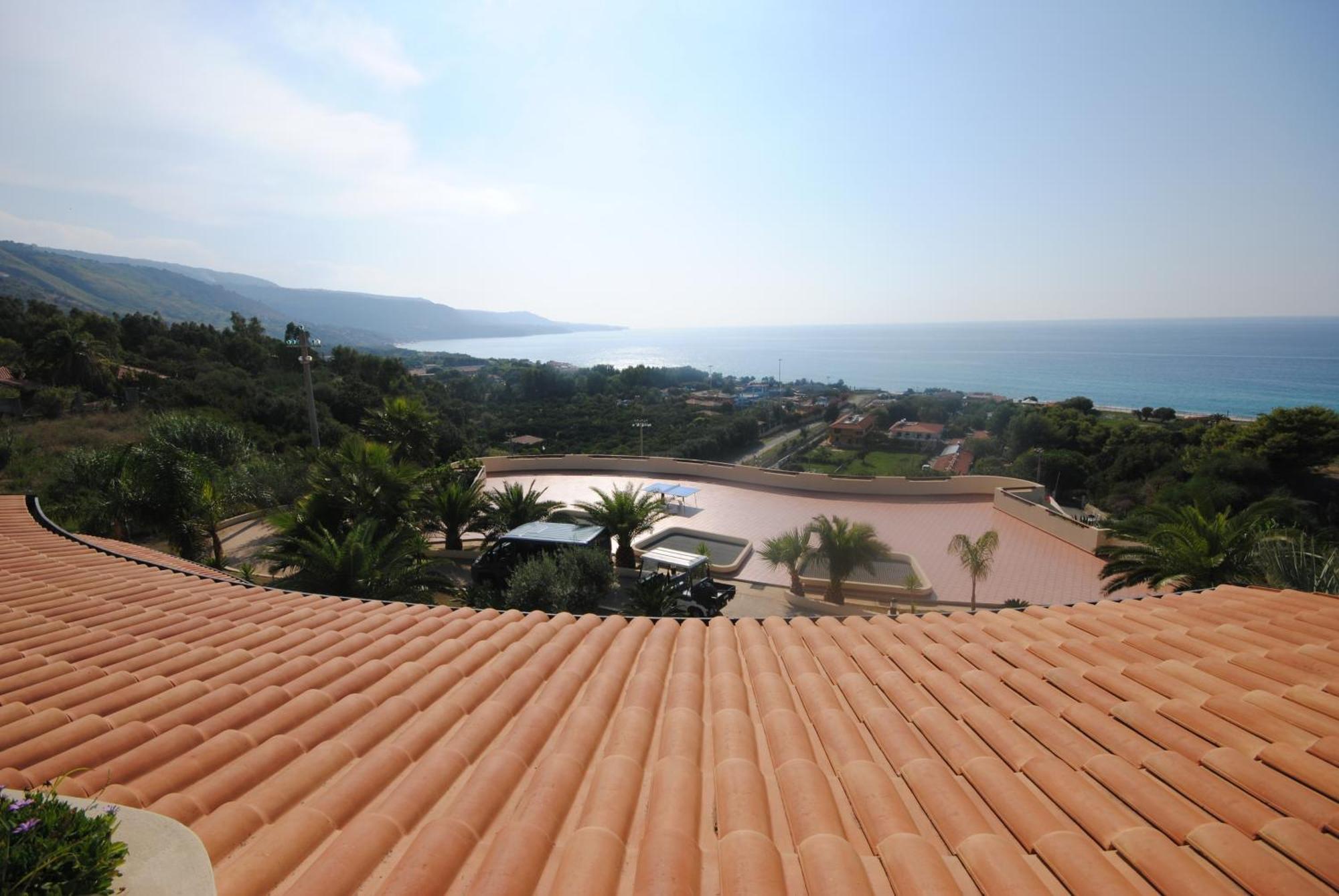 זמברונה Hotel Scoglio Del Leone מראה חיצוני תמונה