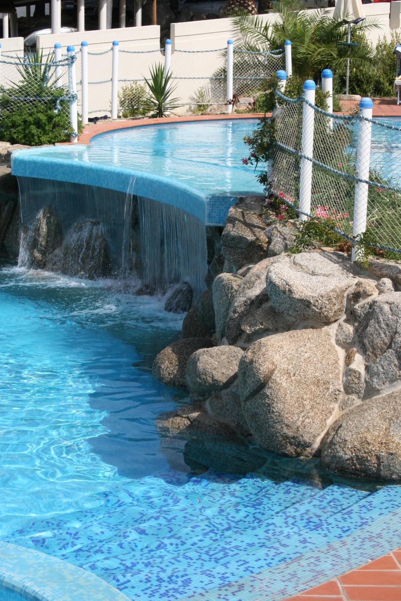 זמברונה Hotel Scoglio Del Leone מראה חיצוני תמונה